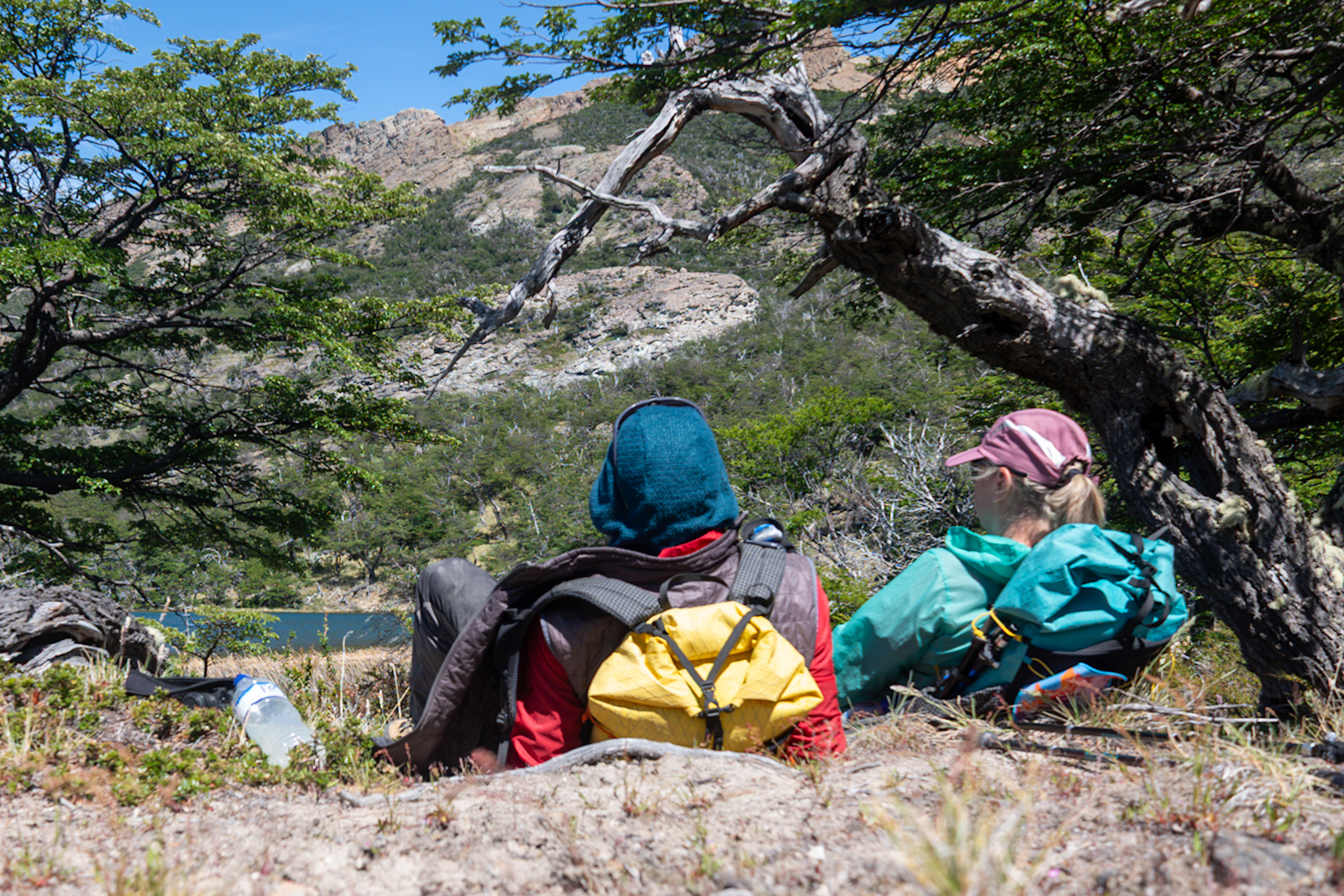 Snack break at the lake